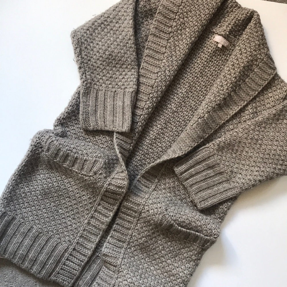 Three-quarter Sleeved Long Cardigan Sweater